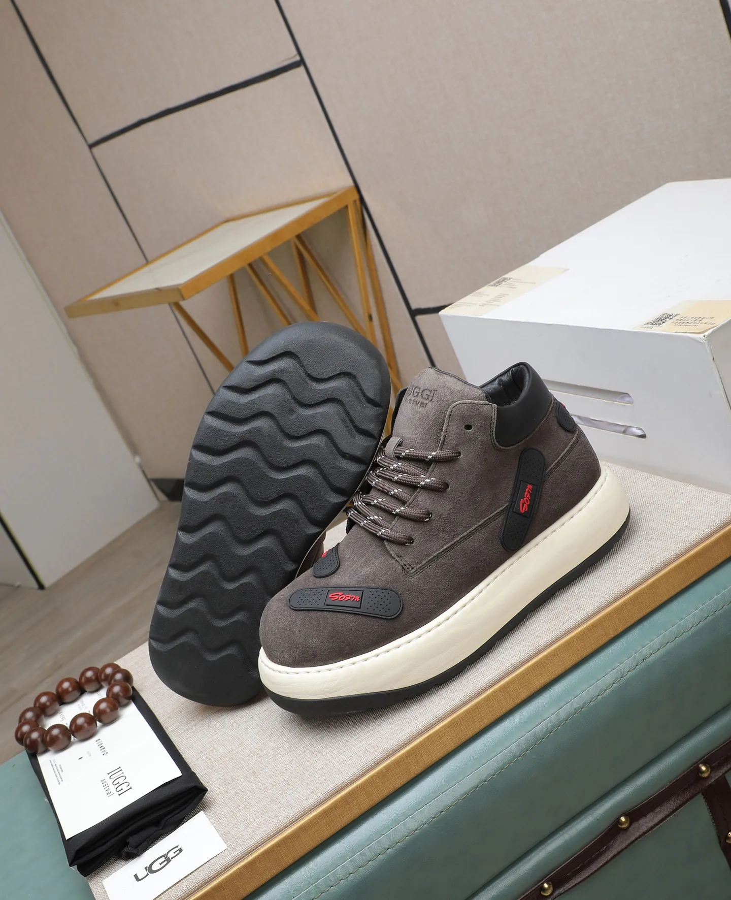 Men's shoes 💰680 IUGGI new retro presbyopia men's shoes, casual and versatile, full of high-end sense, fashionable, luxury and personalized style, joint style, retro presbyopia factor, full of handsome style, first layer suede cowhide, lining wool, rubber outsole, light and non-slip size: 39-44